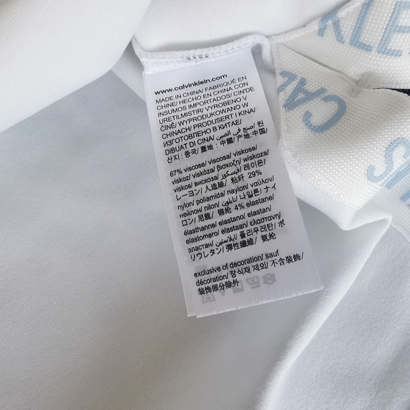 Brand New Calvin Klein Sweater - Picture 5 of 9